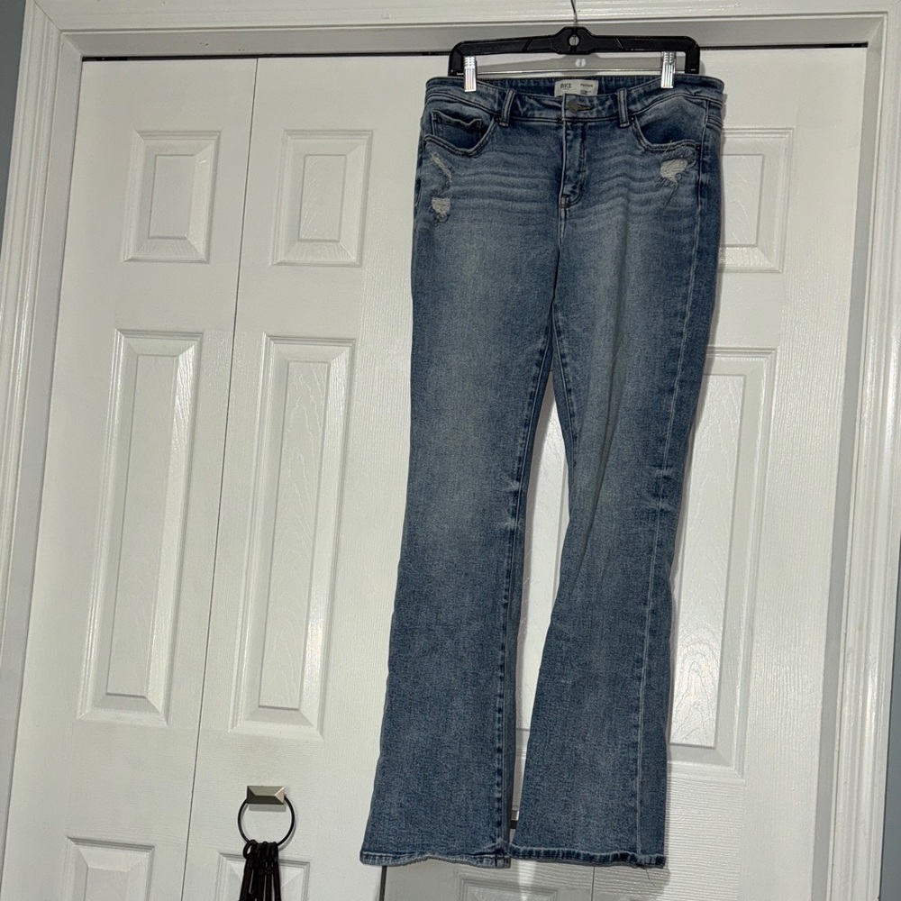 BKE Payton universal fit mid-rise bootcut light wash denim jeans 30 X 36